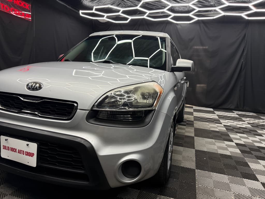 Photo 4 of 2013 Kia Soul HATCHBACK