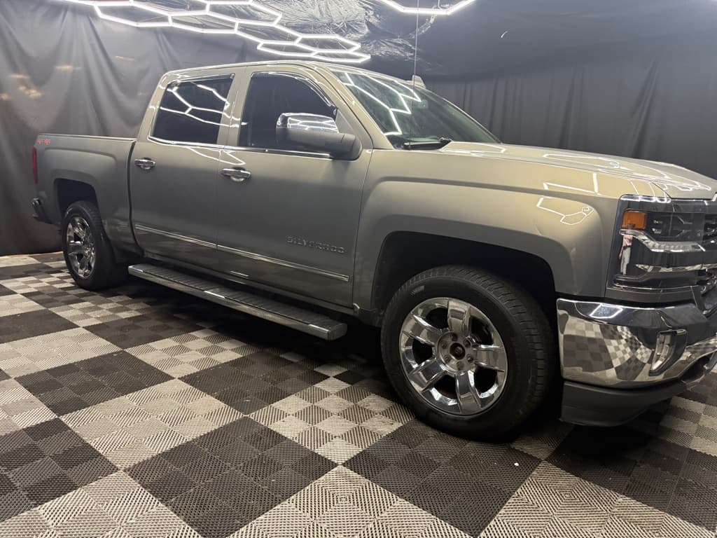 2017 Chevrolet Silverado 1500 LTZ - Image 4