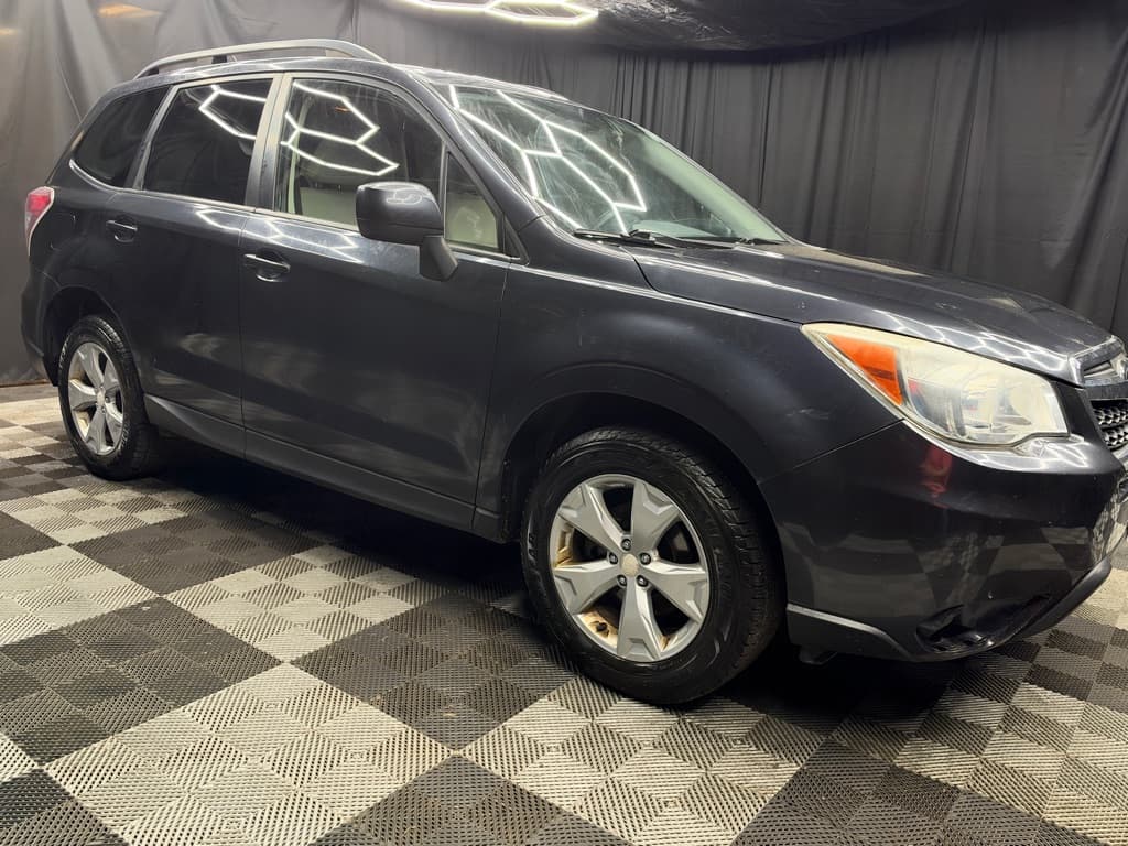 2014 Subaru Forester 2.5i Premium - Image 5
