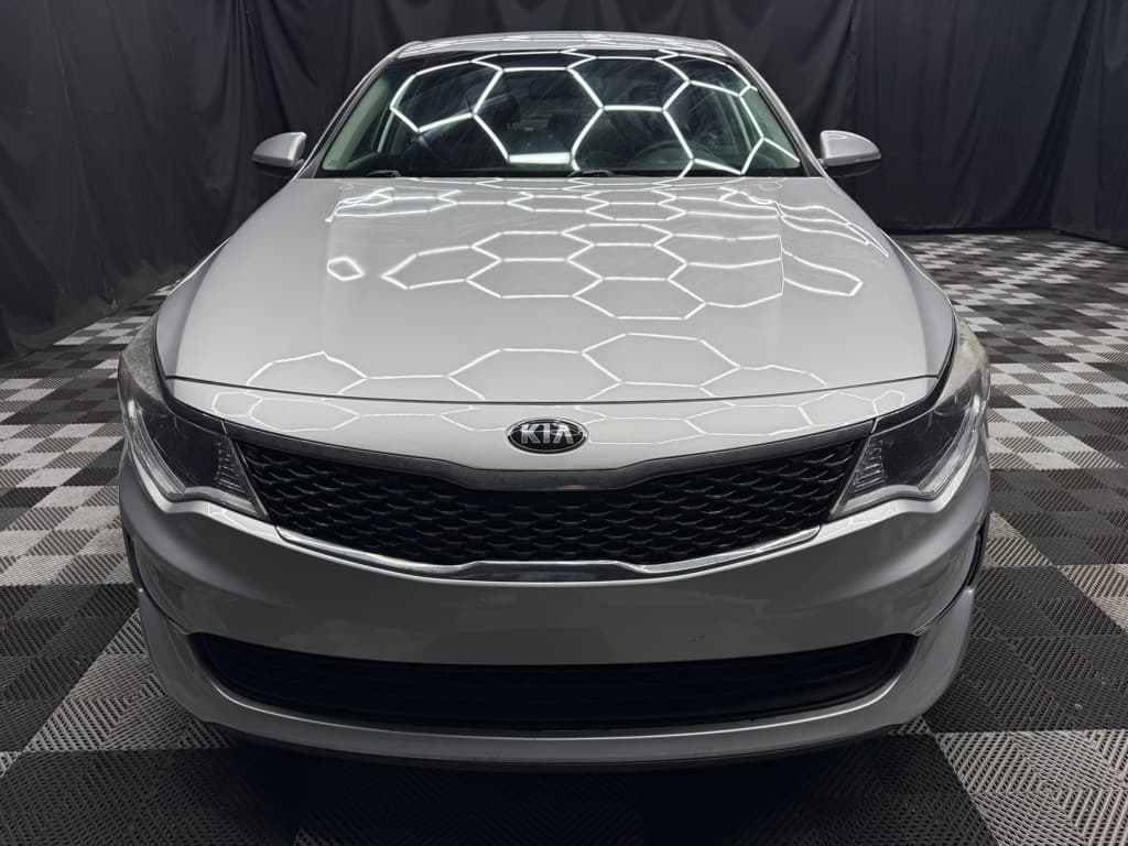 Photo 2 of 2018 Kia Optima LX