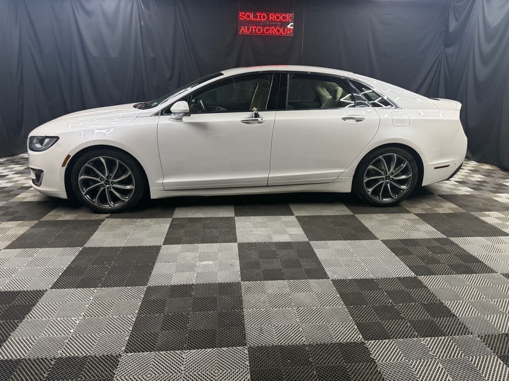 Photo 5 of 2019 Lincoln MKZ Reserve I