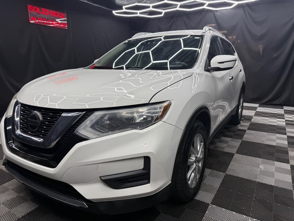 Photo 3 of 2019 Nissan Rogue S