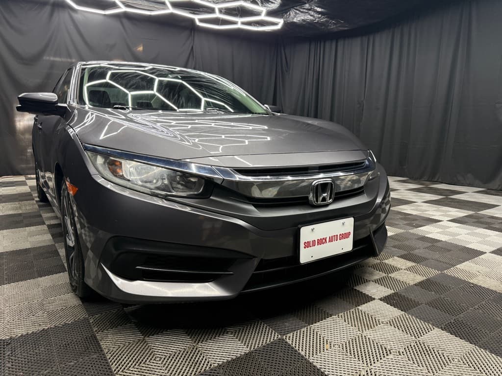 Photo 1 of 2017 Honda Civic EX