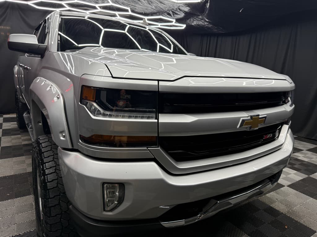 Photo 1 of 2016 Chevrolet Silverado 1500 LT