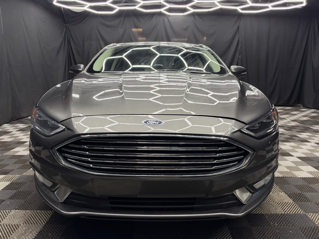 Photo 2 of 2018 Ford Fusion Hybrid Titanium
